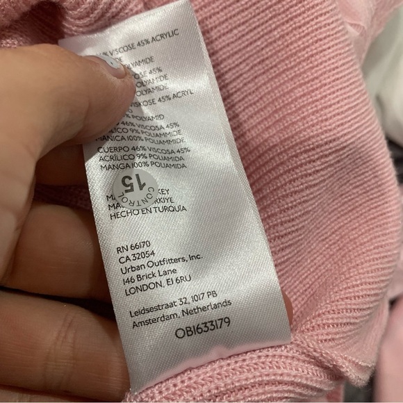 Anthropologie Sweater Lace Sleeve Ribbed Sweetheart Neck in Ballet Pink - Picture 9 of 10